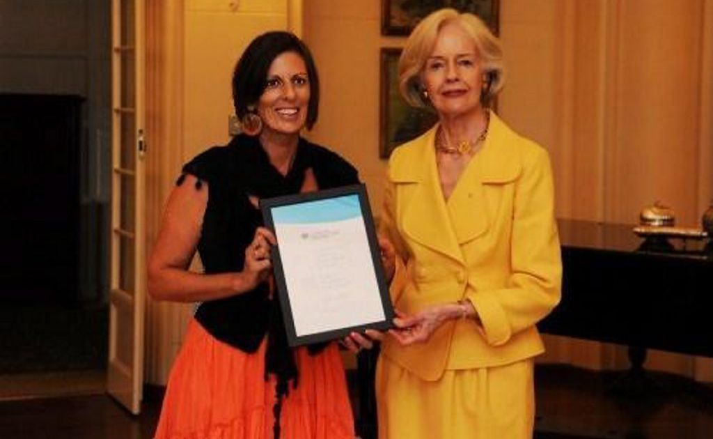 Jasmine Sweeney, recipient of the the Governor General’s Indigenous Student Teacher Scholarship for 2012, with the Governor General Her Excellency Ms Quentin Bryce ACC CVO.
Jasmine Sweeney, recipient of the the Governor General’s Indigenous Student Teacher Scholarship for 2012, with the Governor General Her Excellency Ms Quentin Bryce ACC CVO.